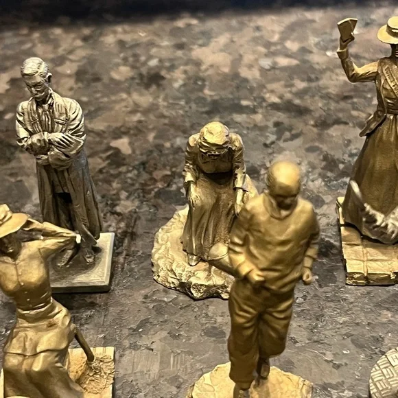 Franklin Mint, The Saturday Evening Post - Parade of American People 18 pieces